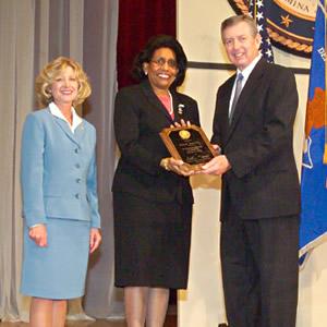 Carroll Ann Ellis with Deborah Daniels and John Ashcroft