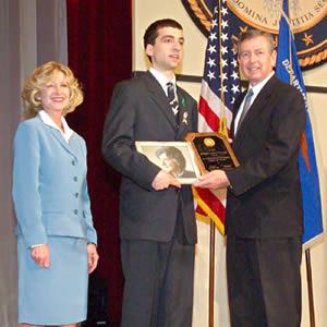 J. D'Alessandro with Deborah Daniels and John Ashcroft